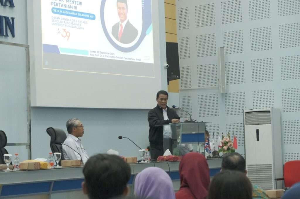 Kuliah Umum Pascasarjana Unhas: Amran Sulaiman Tekankan Inovasi dan Proses dalam Pertanian