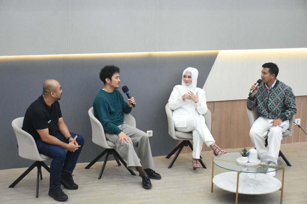 Unhas dan Gojek Dorong Mahasiswa Kuasai Kompetensi Komunikasi Digital dan Industri Kreatif